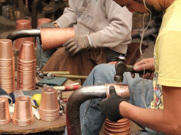 Aranceles de EU generan incertidumbre en mercado de cobre y litio; participantes revalúan estrategias y acuerdos comerciales