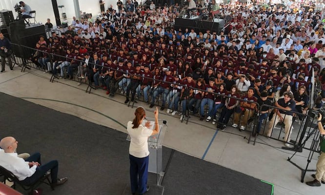 Sheinbaum lanza programa “Te extrañamos en el salón”; busca combatir deserción escolar