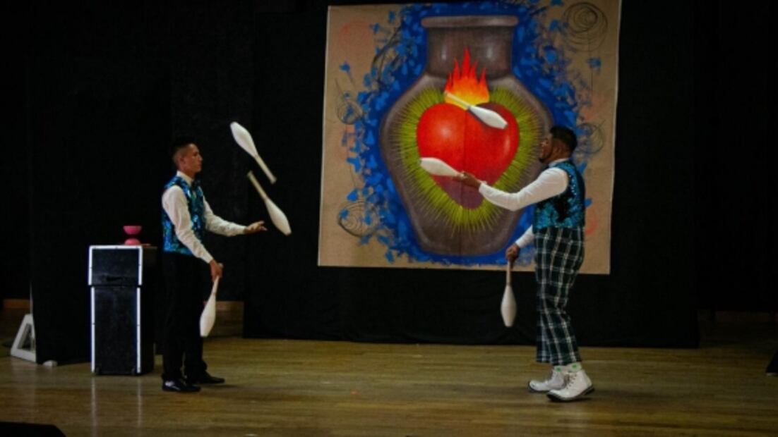 Acuden niños de Los Reyes La Paz a campamento de verano virtual