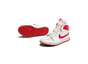 Así son los tenis más caros del mundo, vendidos en 1.5 millones de dólares