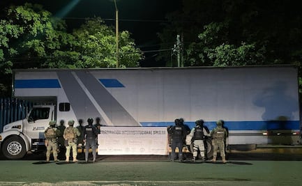 Localizan tráiler robado en Culiacán; tenía una camioneta en su interior