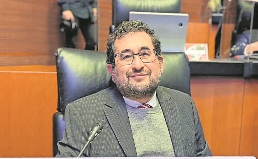 César Cravioto Romero, vocero de la fracción de Morena, advirtió que si Monreal votaba en contra, su liderazgo tendría que analizarse. Foto: Archivo/EL UNIVERSAL