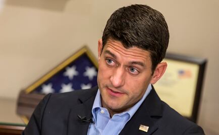 Ryan acusa a Trump de racismo; le pide no atacar a minorías