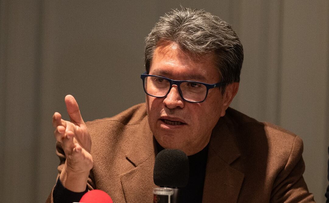 El senador de Morena se encuentra en España. Foto: EFE