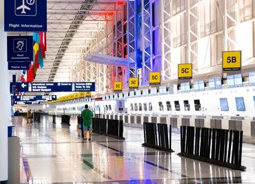 Por qué se prohíben los líquidos en el aeropuerto