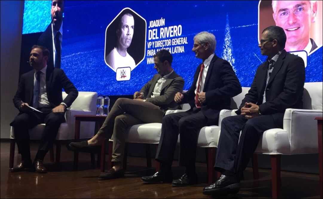 El panel de Competencias internacionales. Foto: @sportssummitmx.