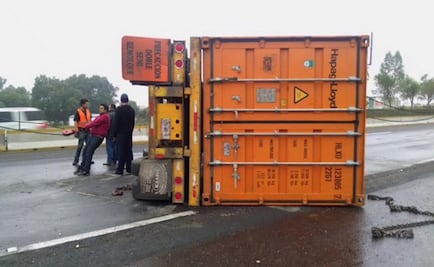 Accidente en la México-Puebla deja 10 heridos