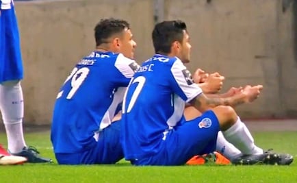 Herrera y Corona, titulares en goleada del Porto