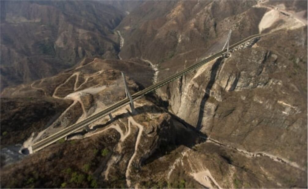 Espinazo del Diablo, una de las carreteras más espectaculares de México