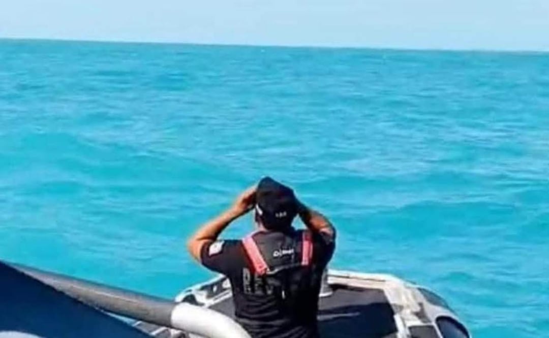 Operación de búsqueda tras reporte de desaparición de una embarcación con 4 pescadores en Chicxulub Puerto, Yucatán (26/03/2025). Foto: Especial
