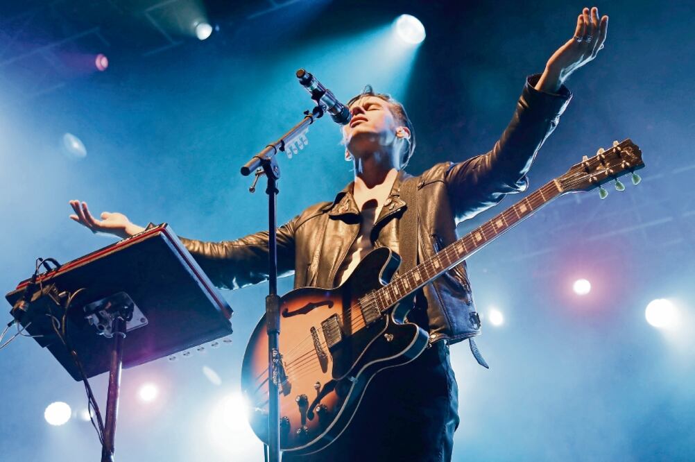 El vocalista del grupo lanzó un mensaje (AGUSTÍN SALINAS. EL UNIVERSAL)