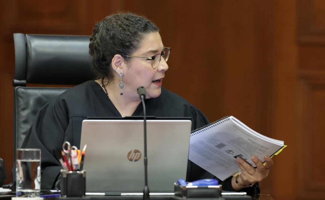 La ministra Lenia Batres Guadarrama en sesión del pleno de la Suprema Corte de Justicia de la Nación. Foto: Especial