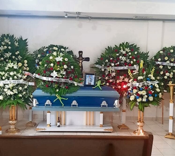 Rosa María, madre de Franco, asegura que aunque ya se encuentra en paz porque su hijo por fin descansa, se siente triste porque su nieto ahora tendrá que crecer sin su padre.