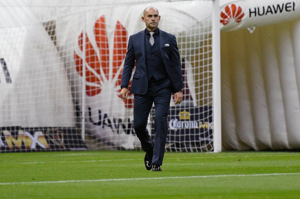 Imago7.  Francisco Jémez director técnico de Cruz Azul