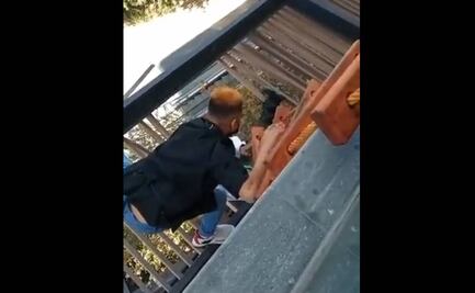 Video. Hombre sobrevive tras saltar de un tercer piso en una plaza comercial de NL