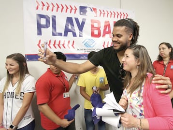 Jansen ‘le entra’ gustoso a los tacos