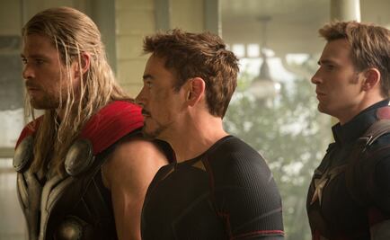 ¿Cómo es el póster completo de "Avengers: Infinity War"?