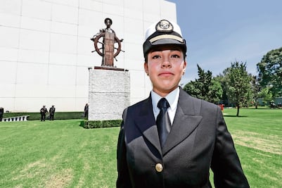“Decidí ser médico naval para honrar a México” 