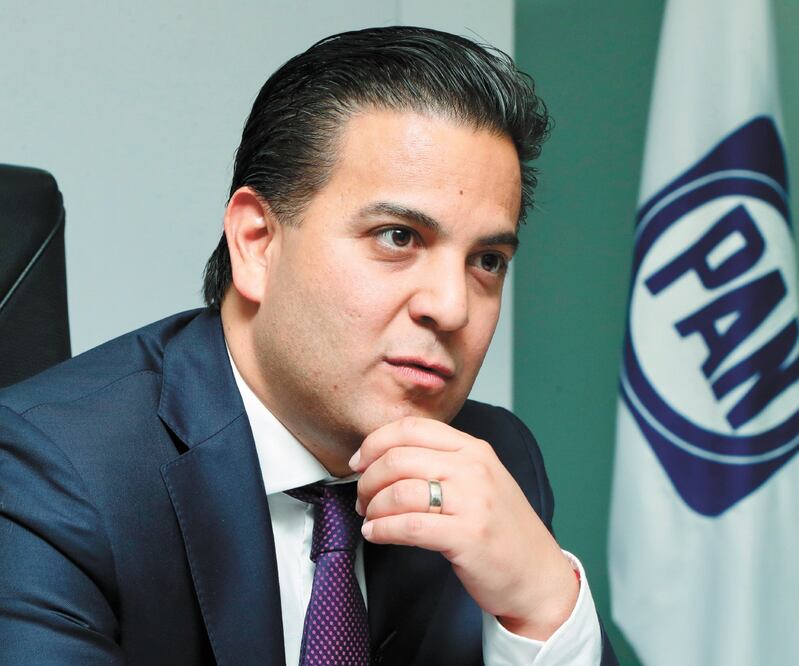 El senador del PAN, Damián Zepeda, a favor. Foto: ARCHIVO EL UNIVERSAL