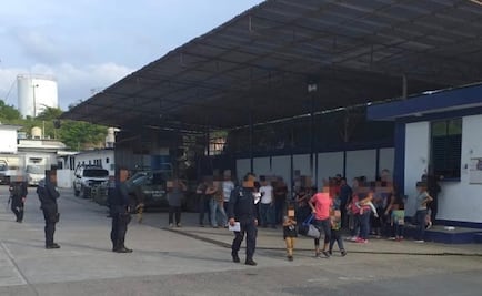 Aseguran a 43 indocumentados en Veracruz