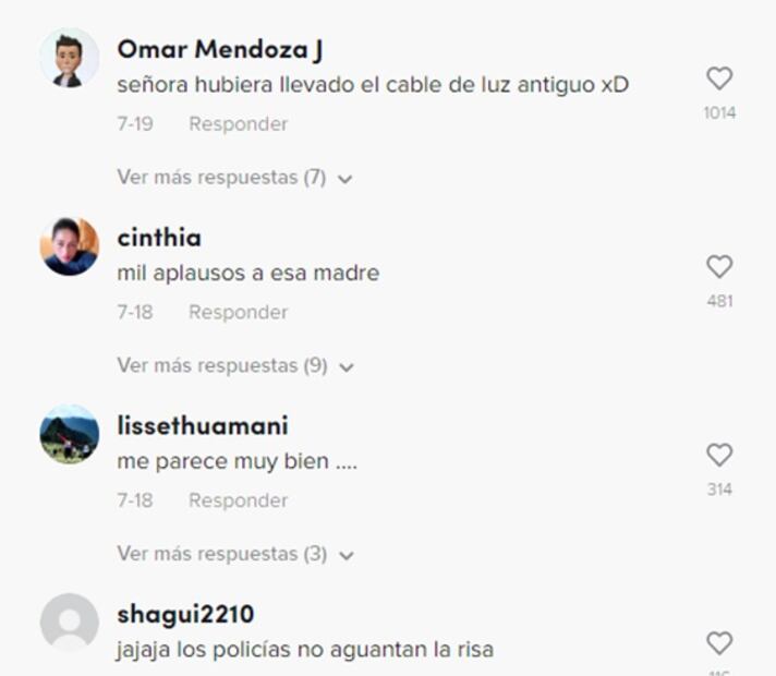 Sale de la cárcel y su mamá lo recibe a cinturonazos