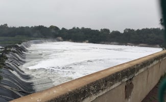 Realizan desfogue controlado de presas en Hidalgo ante pronóstico de tormentas severas; la acción no pone en riesgo a la población: Conagua