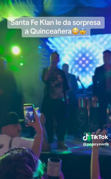 Santa Fe Klan Quinceañera