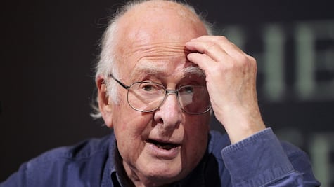 Muere Peter Higgs, Nobel de Física por descubrir la "partícula de Dios", a los 94 años
