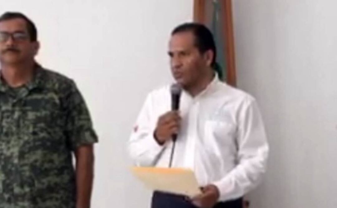 Captura de pantalla de la transmisión de la conferencia de prensa