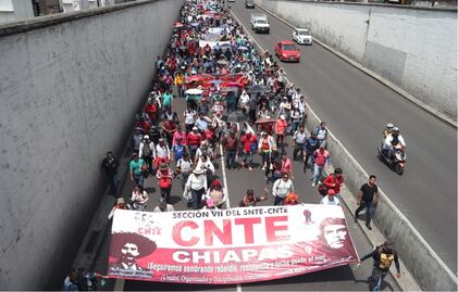 Marcha CNTE a San Lázaro; encabeza protestas por Sexto Informe