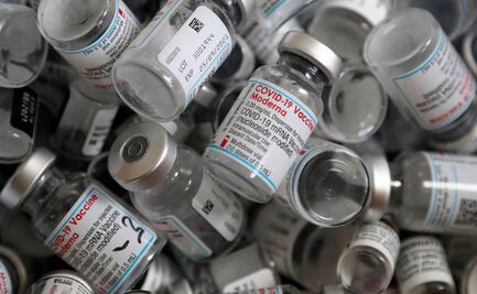 ¿Vacuna satánica? Desmienten que Moderna use "Luciferina" en dosis antiCovid