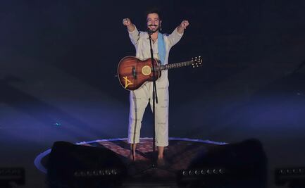 Camilo reúne a familias en su debut en el Auditorio Nacional