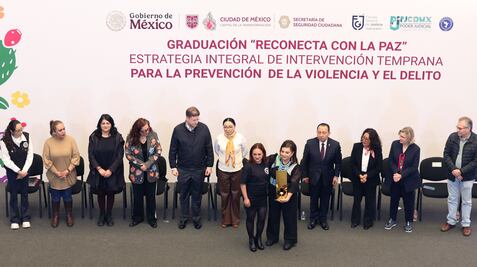 Clara Brugada destaca labor de talleres del programa "Reconecta con la Paz"; participan mil 300 jóvenes que cometieron un delito menor