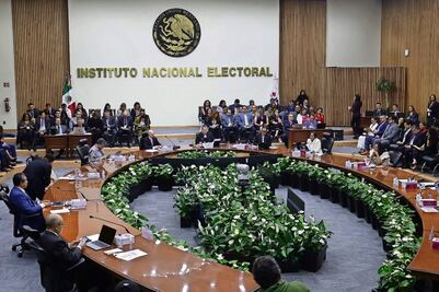 INE avanza en análisis de viabilidad de voto electrónico; seguridad y secrecía, los retos