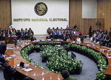 INE avanza en análisis de viabilidad de voto electrónico; seguridad y secrecía, los retos