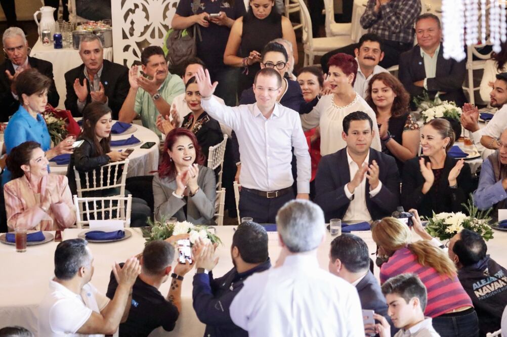 Ricardo Anaya, candidato presidencial de la coalición Por México al Frente, tuvo un acercamiento con empresarios en León para presentar sus propuestas (ARIEL OJEDA. EL UNIVERSAL)