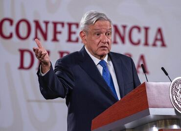 AMLO evita hablar sobre muro fronterizo previo a visita a EU