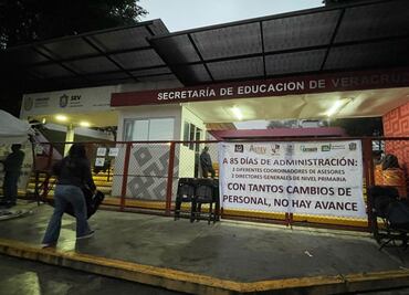 Sindicatos magisteriales toman Secretaría de Educación en Veracruz; denuncian incumplimiento de acuerdos y falta de docentes