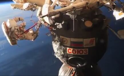 Así fue la caminata espacial para investigar agujero en la Soyuz