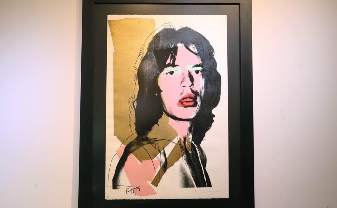 Serigrafía original del estadounidense Andy Warhol que retrata al vocalista y líder de la banda británica de rock The Rolling Stones, Mick Jagger. Foto: EFE/Raúl Martínez