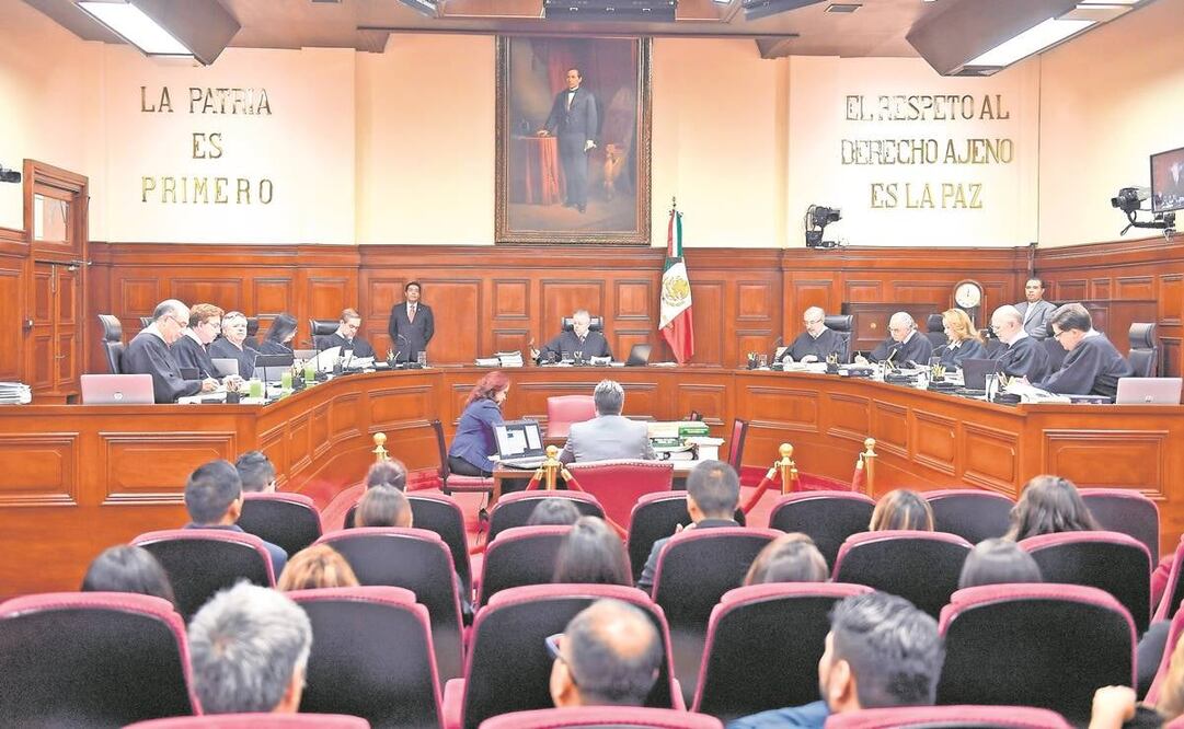 Cuando hay amparos de un tema pendiente en la Corte y se tramitan recursos de revisión se emite un acuerdo para suspenderlos. Foto: Archivo/ EL UNIVERSAL.