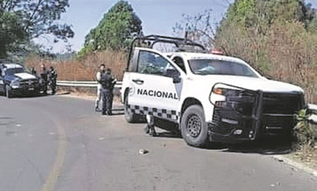 En Texcaltitlán se mantiene un fuerte operativo para dar con los responsables de la emboscada de este jueves. Foto: Especial
