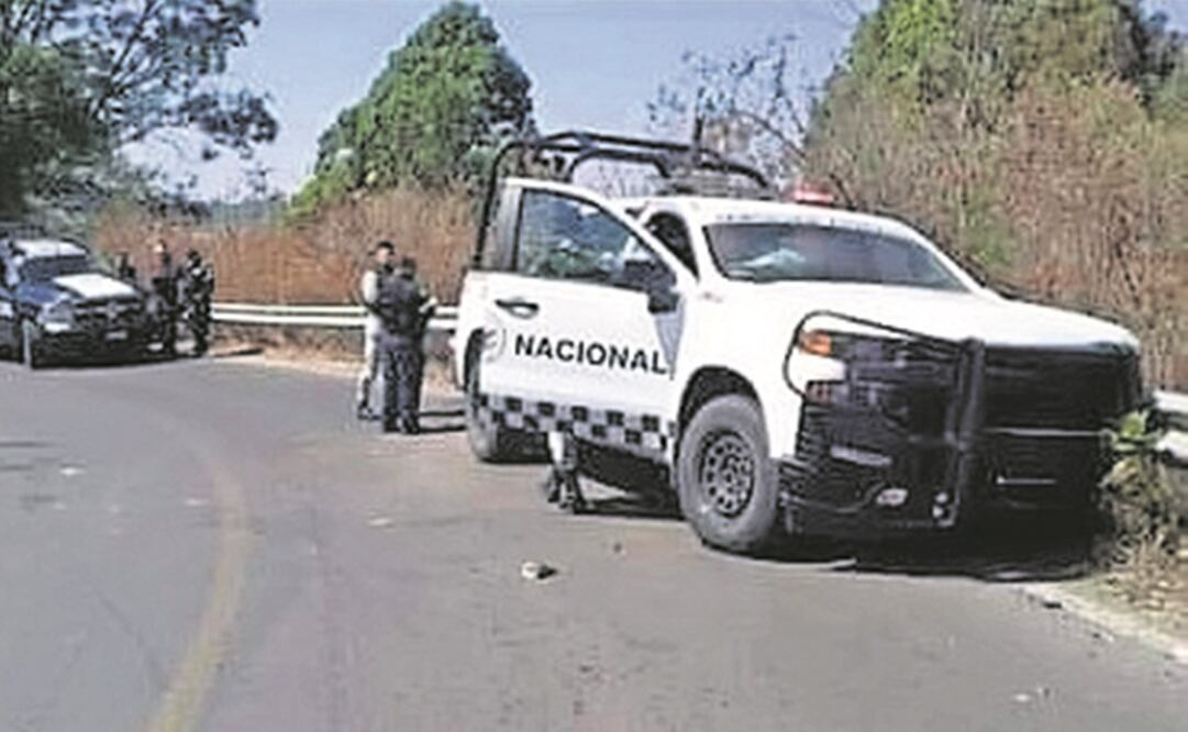 En Texcaltitlán se mantiene un fuerte operativo para dar con los responsables de la emboscada de este jueves. Foto: Especial