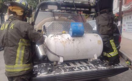 Se registra explosión de tanque de gas en inmueble de la Miguel Hidalgo