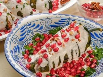 Chiles en nogada buenos, bonitos y baratos