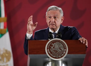 "Pase lo que pase, ya estamos blindados contra la traición", dice AMLO en víspera de votación de reforma eléctrica