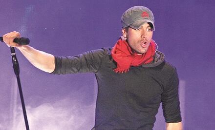 Galileo Galilei y Enrique Iglesias, en un día como hoy