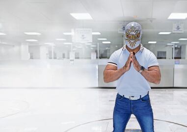 Místico, en camino a convertirse en leyenda de la lucha libre