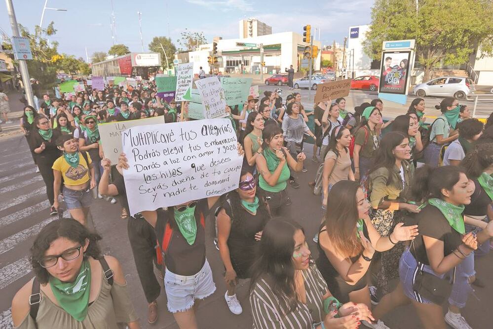 El movimiento Marea Verde ha sido importante también para la despenalización social del aborto, dice experta. Foto/ARCHIVO EL UNIVERSAL