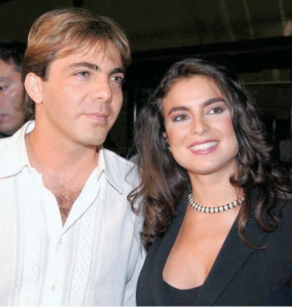 Valeria Liberman, ex esposa de Cristian Castro, es mayor que el cantante 11 años; tuvieron dos hijos.